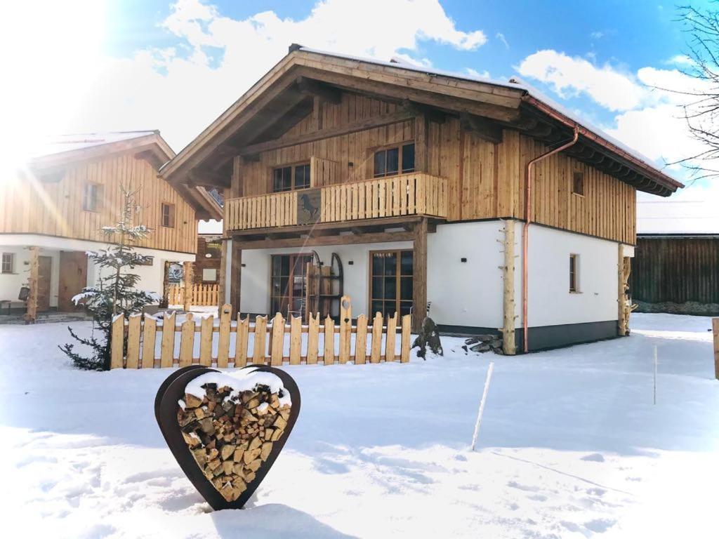 Sieglhub Chalets - Appartements - Hotel فلاخاو المظهر الخارجي الصورة